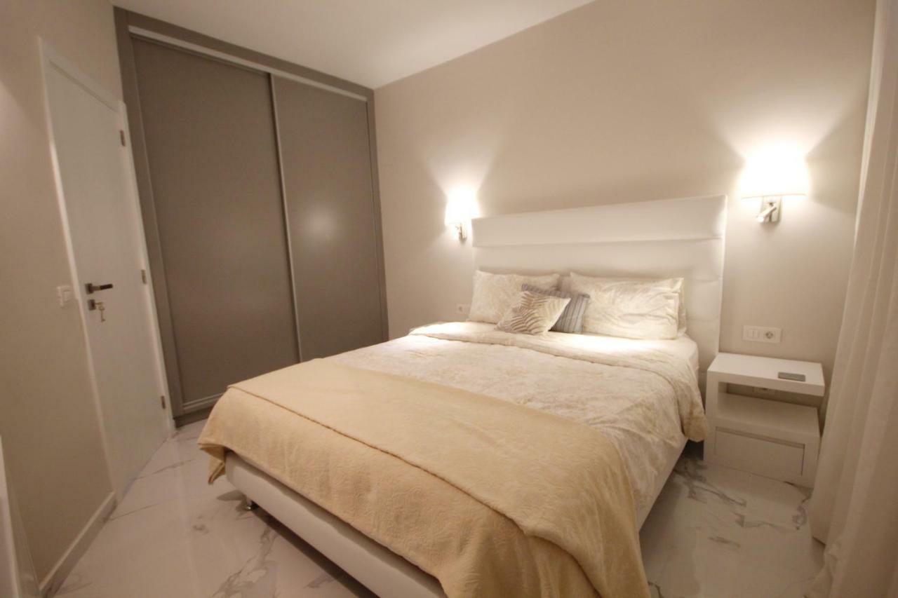 Luxury Apartments In First Beach Line With Pool Costa Adeje  Extérieur photo